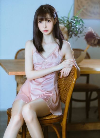 女人被两根一起进3p叠罗汉视频