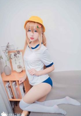 重口虐h调教h肉奴她们和她视频