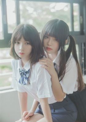 25岁女子高中生